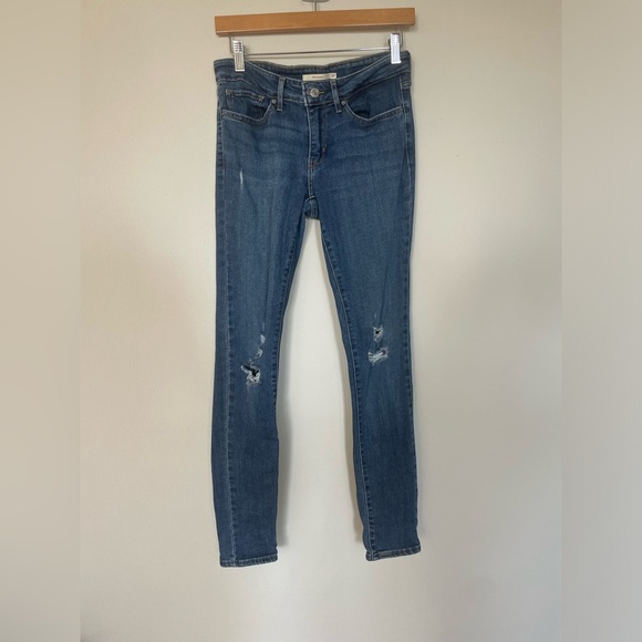 Levi’s 711 Skinny Medium Wash Ripped Jeans; Size 27 - Picture 1 of 9